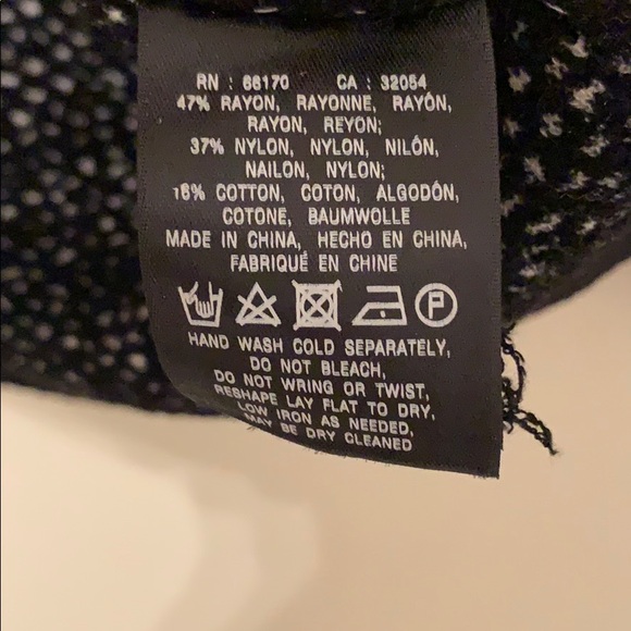 Anthropologie “Moth” Black & White Knit Sweater With Fur Trim Size Small - Picture 6 of 6